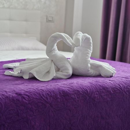 סוסאבה Apartament Rezidential מראה חיצוני תמונה