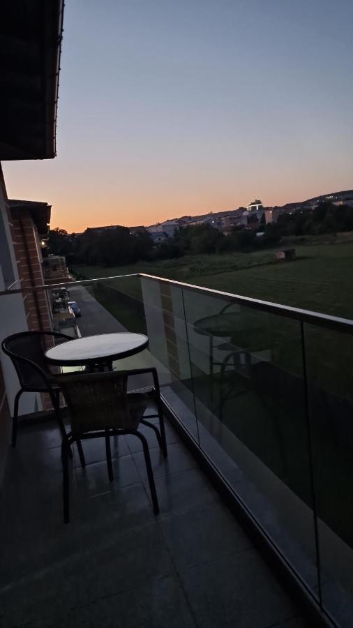 סוסאבה Apartament Rezidential מראה חיצוני תמונה