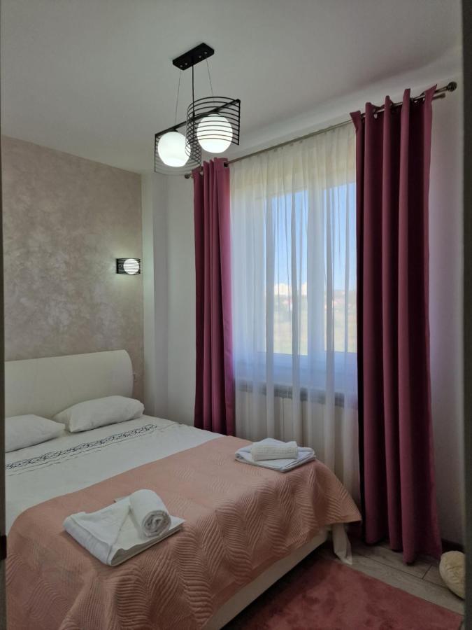 סוסאבה Apartament Rezidential מראה חיצוני תמונה