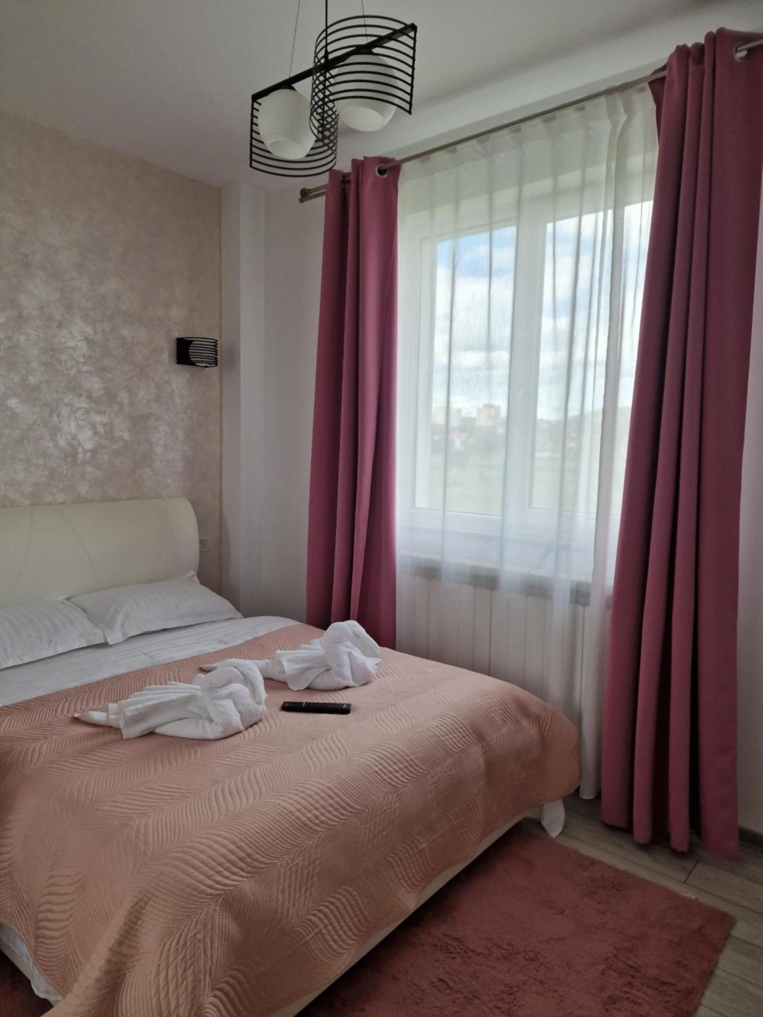 סוסאבה Apartament Rezidential מראה חיצוני תמונה